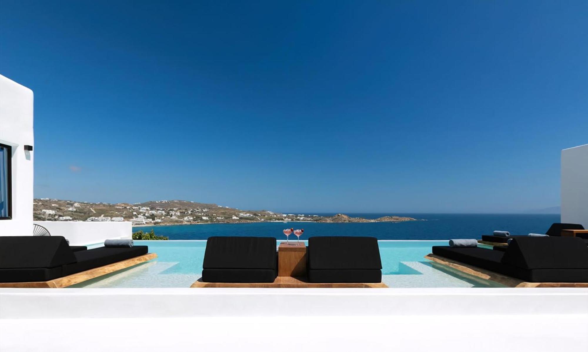 Villa Mbc Psarou Black Villa 1 5 Bedrooms Mykonos *